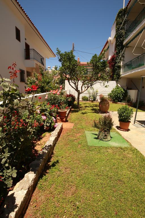 Maistreli Hotel Apartments Ступа Екстериор снимка